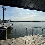 Hotel na wodzie Hausboot Fjord Nordstern Mit Dachterrasse In