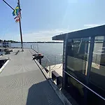 Hausboot Fjord Nordstern Mit Dachterrasse In
