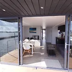 Hausboot Fjord Nordstern Mit Dachterrasse In Hotel na wodzie Szlezwik