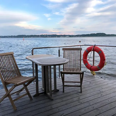 Hausboot Fjord Nordstern Mit Dachterrasse In * 石勒苏益格
