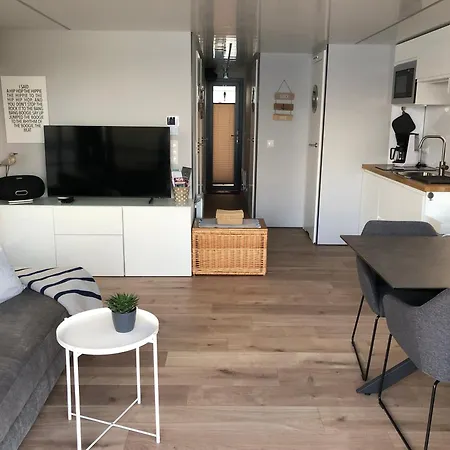 Hausboot Fjord Nordstern Mit Dachterrasse In 船屋 *