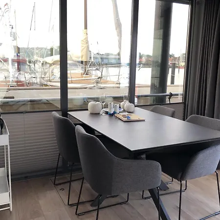 Hausboot Fjord Nordstern Mit Dachterrasse In 船屋 石勒苏益格